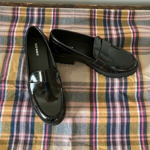 Classic patent leather loafer